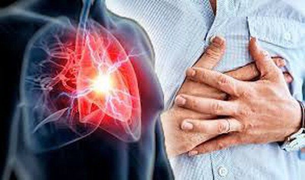 Thỉnh thoảng đau nhói và khó thở ở ngực trái có phải bệnh tim mạch ...