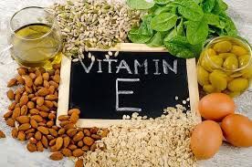 Vitamin E là một chất chống oxy hóa mạnh.