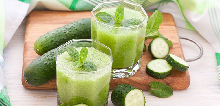 7 lợi ích của nước dưa chuột: Giữ nước và giúp cơ thể khỏe mạnh | Vinmec