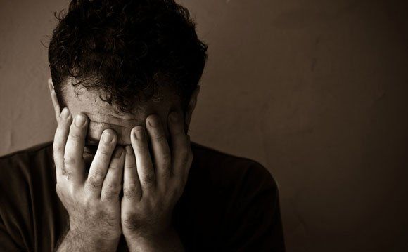 CẢM XÚC TỘI LỖI SÂU SẮC TRONG LÒNG PHỤ NỮ KHI NHẬN RA SAI LẦM NGOẠI TÌNH