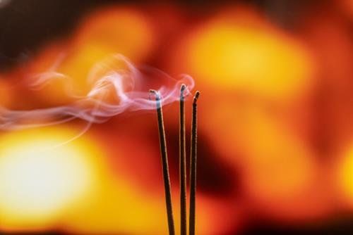 Incense Smoke is Used to Ripen Fruits
