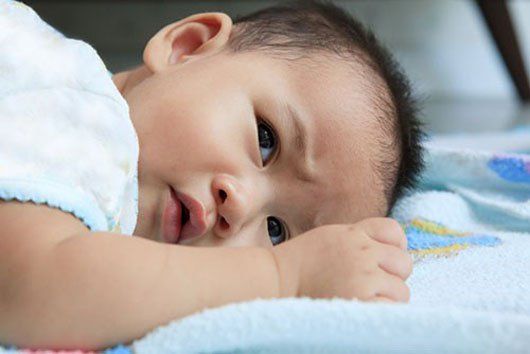 Trẻ khó ngủ thiếu chất gì? | Vinmec