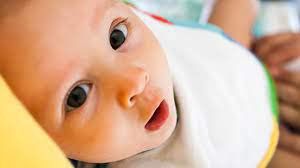 Vàng da ở trẻ 45 ngày tuổi phải làm sao?
