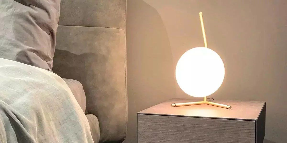 Màu ánh sáng nào tốt cho giấc ngủ? | Vinmec