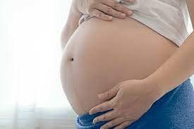 Is It Normal to Have White Discharge with a Foul Odor at 38 Weeks of Pregnancy?