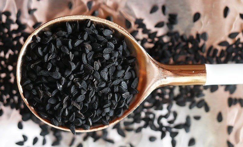 Hạt th&igrave;a l&agrave; đen c&oacute; t&aacute;c dụng g&igrave;? | Vinmec