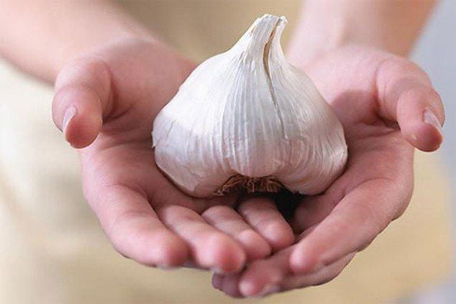 Những điều bạn cần biết khi ăn tỏi và sử dụng tỏi | Vinmec