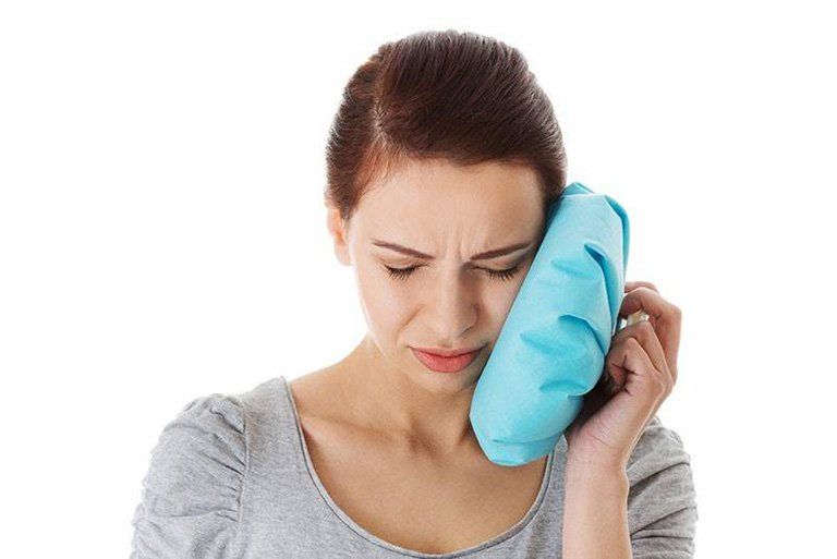 Phun má hồng có bị sưng không? Cách giảm sưng, đỏ sau khi phun an toàn tại nhà 2 Cách chườm đá khi đau răng | Vinmec