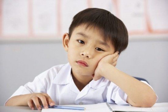 Cách dạy trẻ mất tập trung giảm chú ý | Vinmec