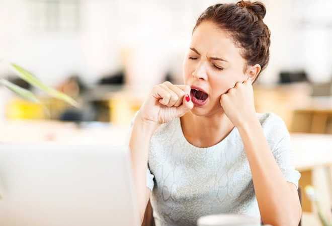 Bị ngáp nhiều là bệnh gì? | Vinmec