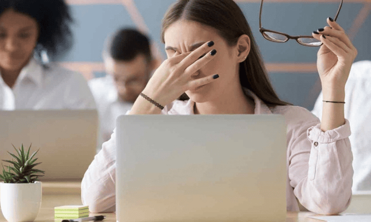7 Cách bảo vệ mắt cho dân văn phòng hiệu quả | Vinmec