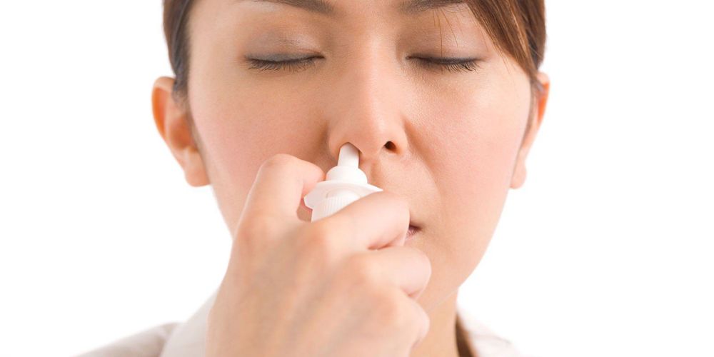 Rửa xoang mũi cũng là một trong những biện pháp rất cần thiết để quá trình điều trị viêm xoang mau đạt hiệu quả