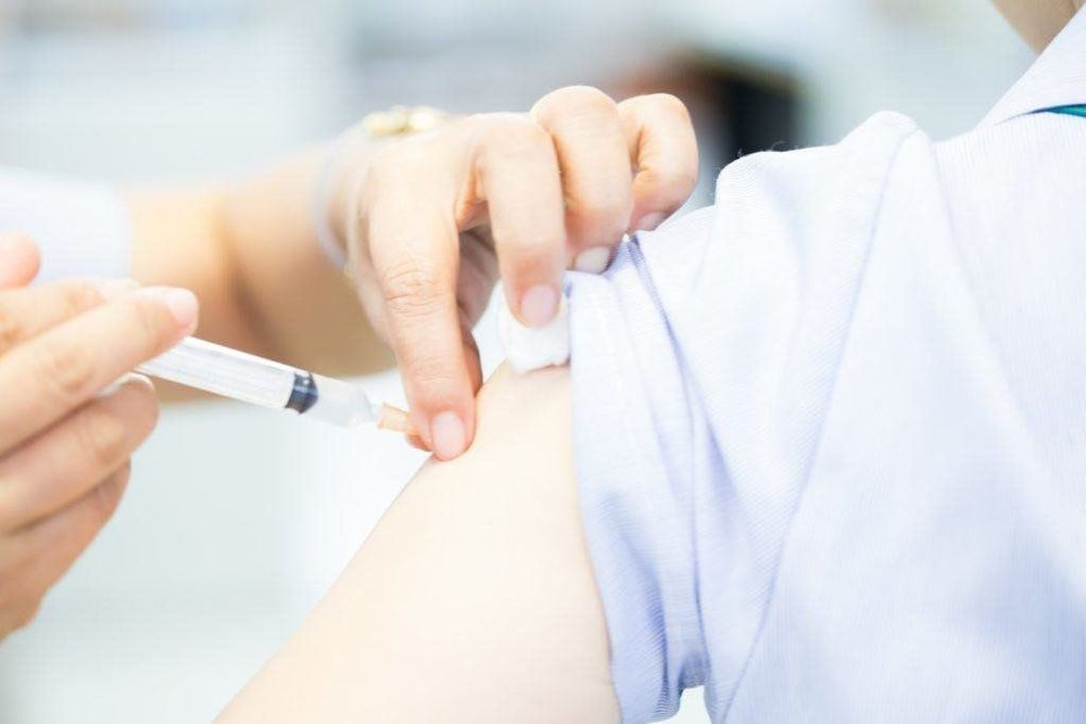 Bệnh nhân nên tiêm ngừa vắc-xin cúm giúp giảm nguy cơ bị nhồi máu cơ tim