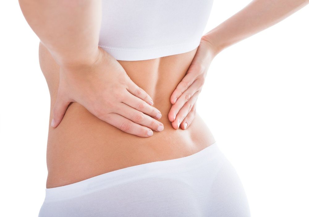 Đau lưng có thể là triệu chứng của một số bệnh viêm phụ khoa như viêm vùng chậu, sa tử cung,...