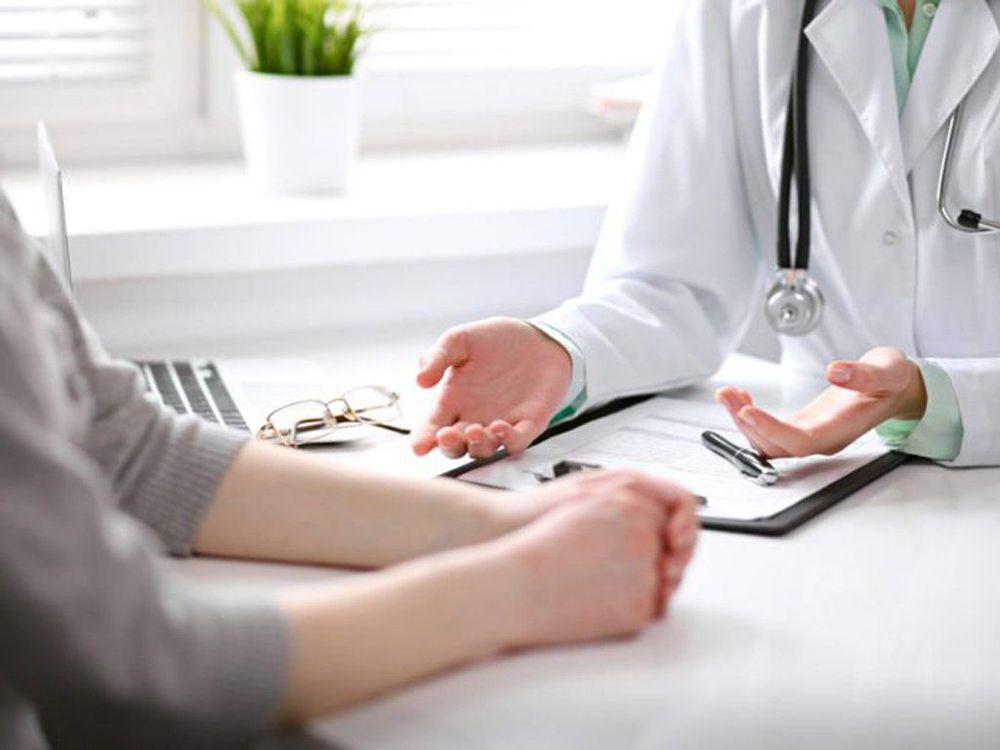Người bệnh cần được thăm khám trước khi sử dụng thuốc Testred