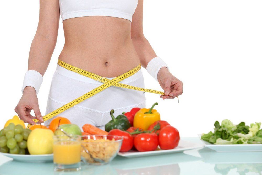 4. Pritikin diet: Advantages and disadvantages
4.1 Advantages of pritikin diet


The Pritikin diet focuses on low-calorie, high-fiber, and protein-rich foods, helping to curb cravings. Additionally, it combines a regular exercise plan and stress management with a healthy diet, making it highly effective for weight loss.




Moreover, the Pritikin diet follows a low-animal-fat approach and encourages foods rich in omega-3 fatty acids, a beneficial unsaturated fat that improves cardiac and brain health.
Furthermore, the Pritikin diet not only emphasizes healthy eating but also incorporates lifestyle changes, including sufficient sleep, to enhance overall well-being.
4.2 Disadvantages of pritikin diet
Although the Pritikin program has many benefits, it also has some drawbacks:
The Pritikin diet is lower in fat than public health recommendations.
It is also low in protein, which can be challenging for individuals with high physical activity levels or high protein needs.
The Pritikin diet includes a long list of restricted foods, making it difficult to follow in the long term.


In summary, despite its limitations, numerous studies have shown that the Pritikin diet helps lower cholesterol and other risk factors for cardiovascular disease. To maximize the effectiveness of the Pritikin diet, it is essential to combine a healthy diet, regular exercise, and a positive mindset.
