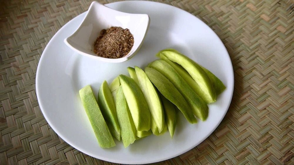 Pregnant women eating mangoes brings many benefits to the body