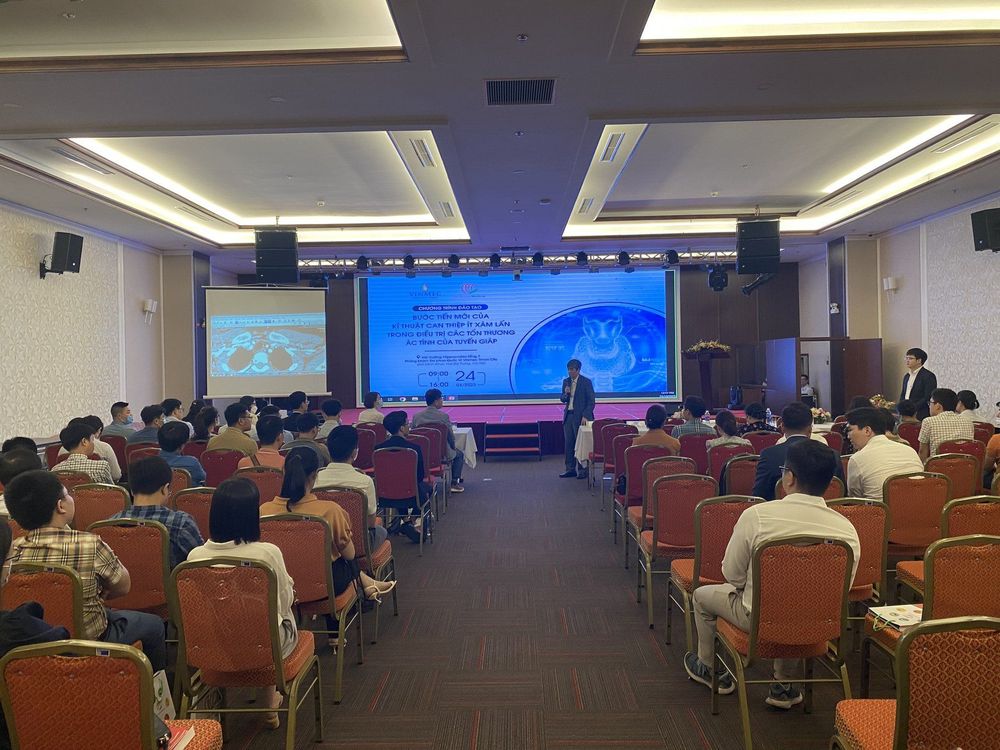 Buổi đào tạo “Các bước tiến mới trong điều trị ít xâm lấn các tổn thương ác tính bệnh lý tuyến giáp” tại Vinmec Times City