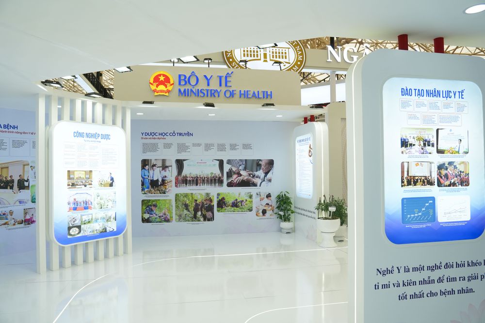 Vinmec đồng hành cùng Triển lãm 80 năm thành tựu đất nước