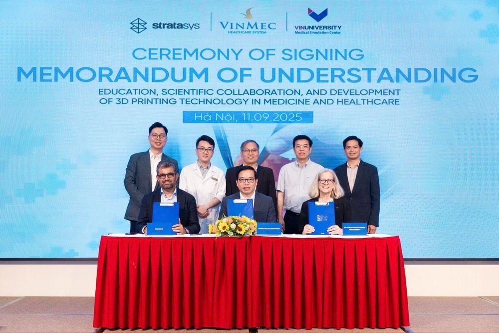 Vinmec cùng VinUniversity ký kết Biên bản Ghi nhớ (MOU) hợp tác chiến lược với Stratasys, mở ra kỷ nguyên 3D trong y học Việt Nam