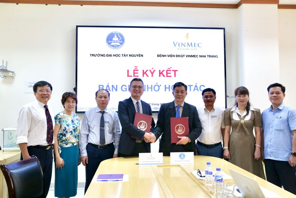 Vinmec Nha Trang bắt tay Đại học Tây Nguyên: Nâng cao y tế, phát triển nhân lực khu vực Tây Nguyên