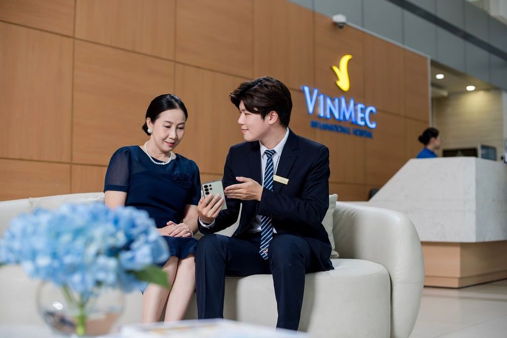 Nên đặt lịch hẹn gặp bác sĩ để tham khảo ý kiến sử dụng thuốc tăng cường nội tiết tố.