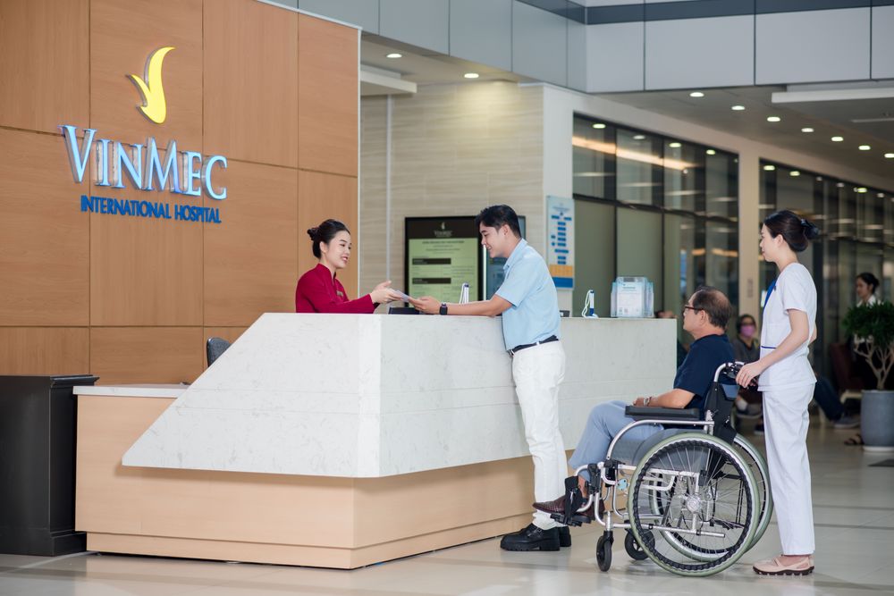Ngay khi có dấu hiệu nghi ngờ ung thư, bệnh nhân hãy đến bệnh viện để được chẩn đoán chính xác và điều trị sớm.