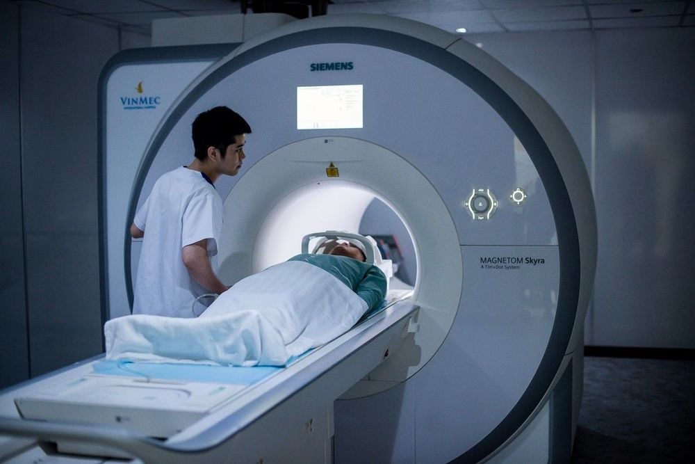 Trước khi châm cứu đau thần kinh tọa, người bệnh cần được chẩn đoán hình ảnh để có kết quả xét nghiệm chính xác nhất.