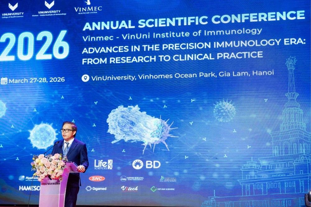 GS.TS.BS Trần Trung Dũng, Tổng giám đốc Hệ thống Y tế Vinmec, phát biểu khai mạc tại hội nghị