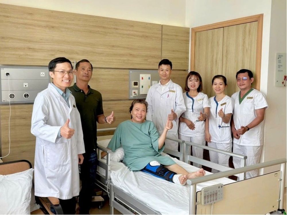 Bệnh nhân phục hồi tích cực sau ca phẫu thuật tại Vinmec Nha Trang
