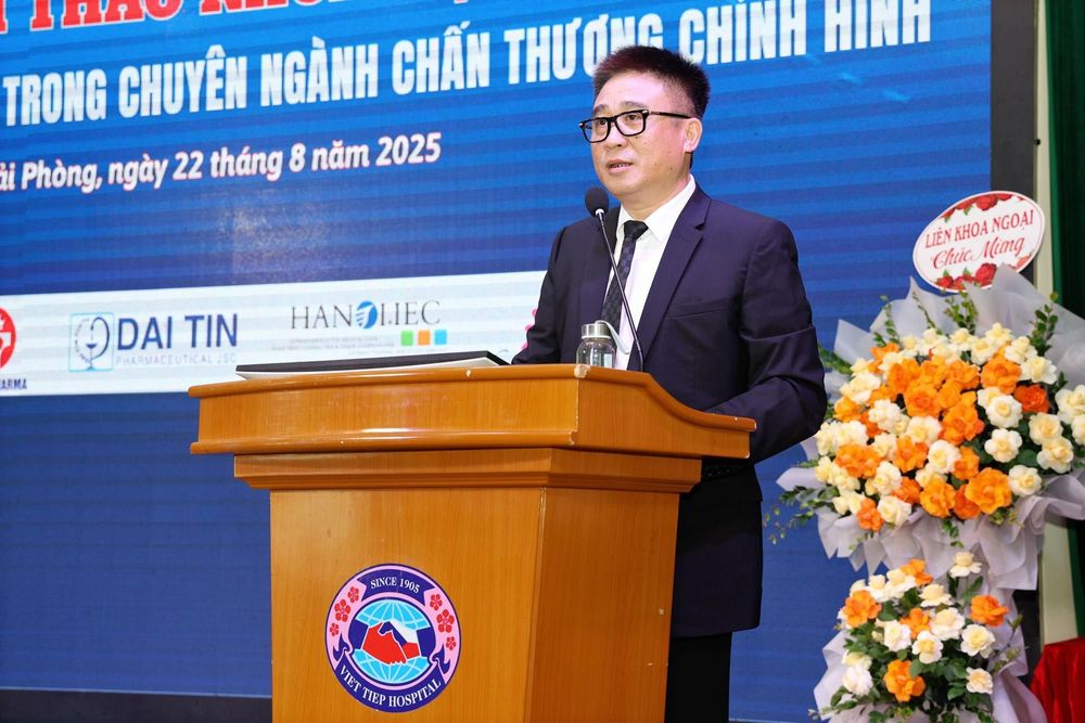 TS.BS Đỗ Mạnh Thắng - Giám đốc BV Hữu nghị Việt Tiệp phát biểu tại hội thảo