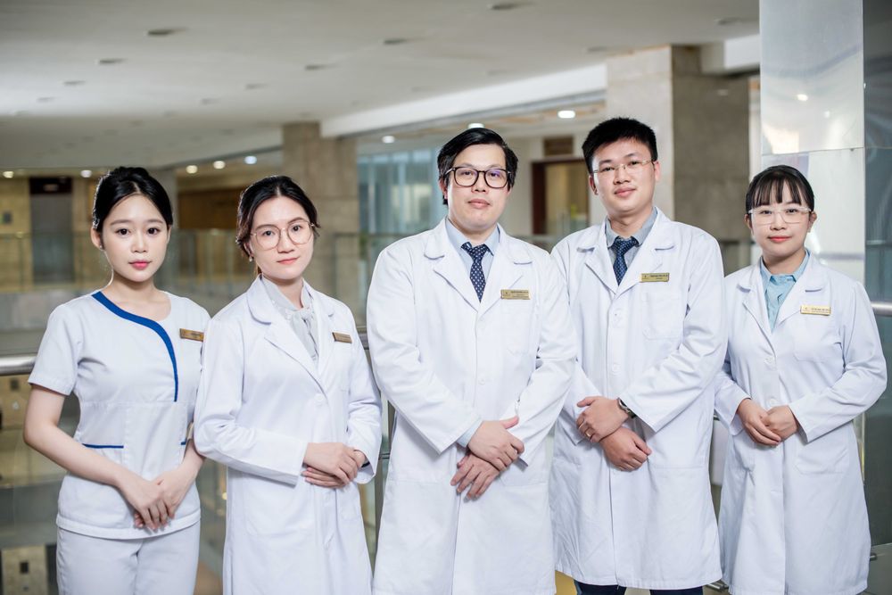 Vinmec Times City đẩy mạnh nghiên cứu, đào tạo và ứng dụng các phương pháp điều trị tiên tiến trong lĩnh vực Dị ứng - Miễn dịch lâm sàng Việt Nam