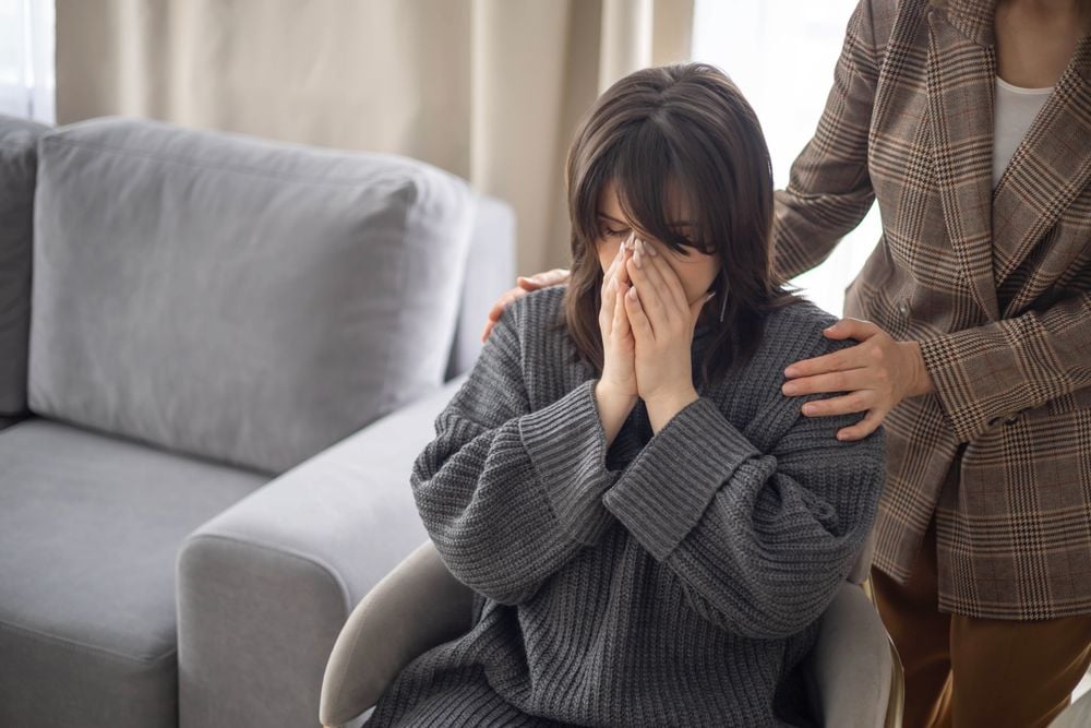 Accurately recognizing the signs and providing timely support with professional assistance helps people with depression no longer feel alone on their recovery journey