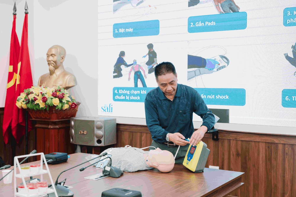 Giảng viên tham gia giảng dạy