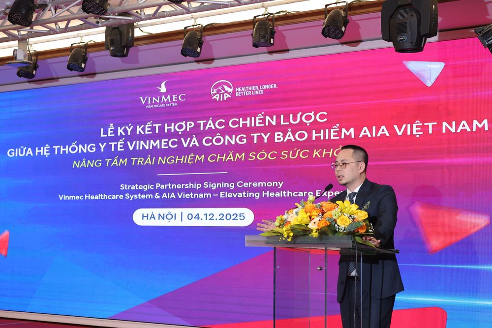Ông Nguyễn Huy Ngọc, Phó Tổng Giám đốc Hệ thống Y tế Vinmec chia sẻ tại sự kiện 