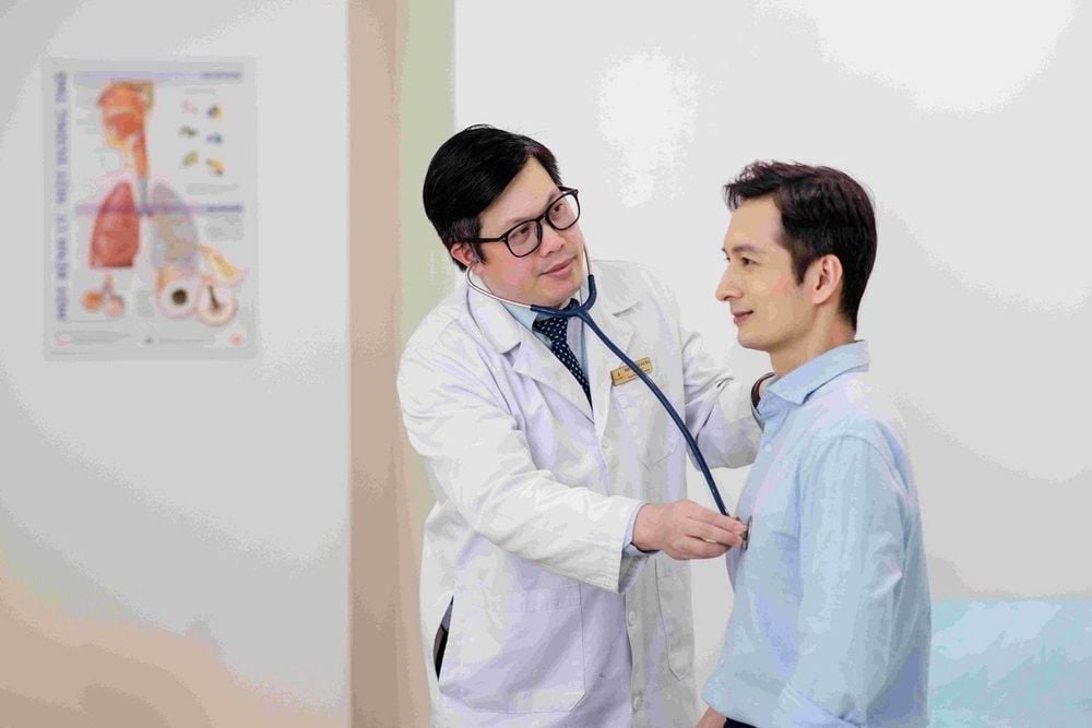 PGS.TS.BS Nguyễn Văn Đĩnh - Giám đốc Trung tâm Miễn dịch - Dị ứng lâm sàng Bệnh viện Đa khoa quốc tế Vinmec Times City.