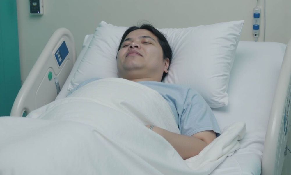 Việc quyết định có thực hiện phẫu thuật hay không cần dựa trên đánh giá chuyên môn của bác sĩ chuyên khoa cột sống sau khi khám và thực hiện các xét nghiệm cần thiết.