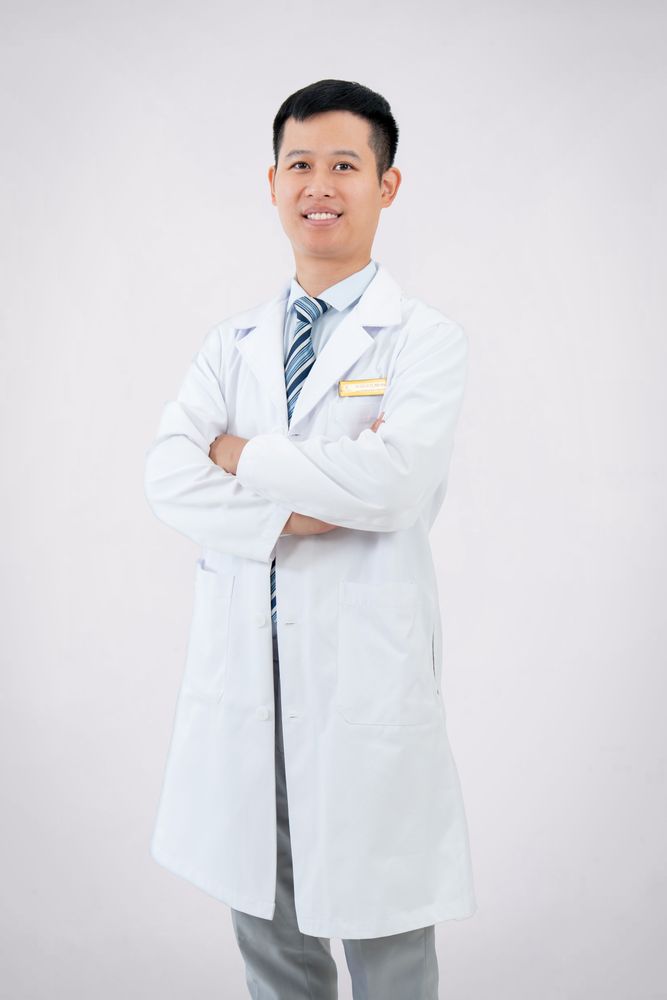 Bác sĩ khám xương khớp ở Hài Phòng