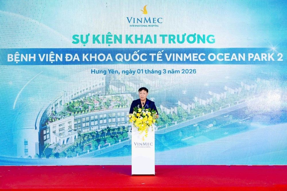 Ông Đỗ Xuân Tuyên - Thứ trưởng Bộ Y tế ghi nhận và đánh giá cao mô hình bệnh viện cộng đồng của Vinmec Ocean Park 2