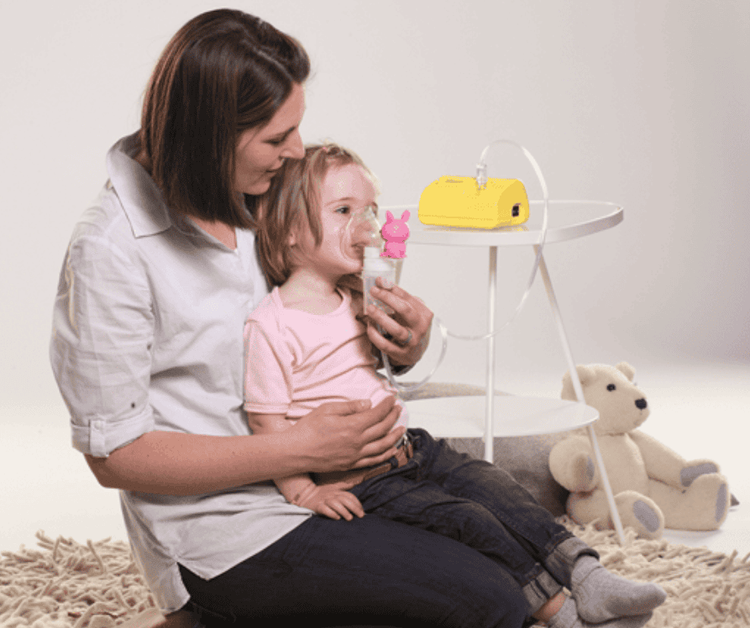 A quiet environment is suitable for children using a nebulizer.