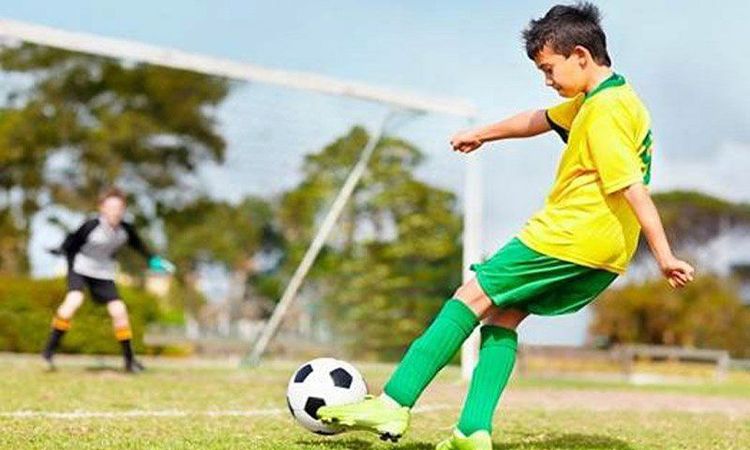 Chấn thương mô mềm thường gặp khi trẻ chơi thể thao