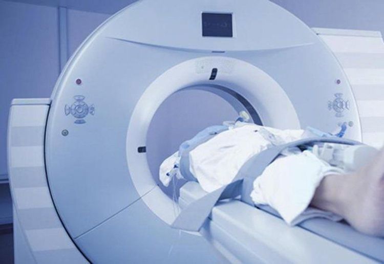 Chụp CT là phương pháp sử dụng chùm tia X qua cơ thể người bệnh, rồi thu nguồn dữ liệu để xử lý và cho ra kết quả hình ảnh