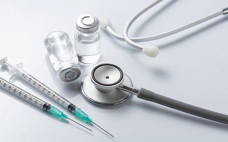 
Chuẩn bị đầy đủ dụng cụ trước khi tiêm
