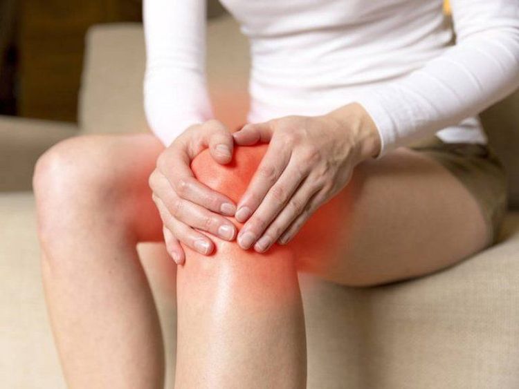 Nếu bạn xuất hiện đau nhức khi chạy bộ hãy thử giảm bớt cường độ vận động và lắng nghe