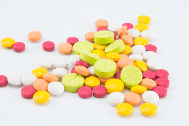 Sử dụng thuốc ức chế Aromatase giúp làm giảm nồng độ estrogen