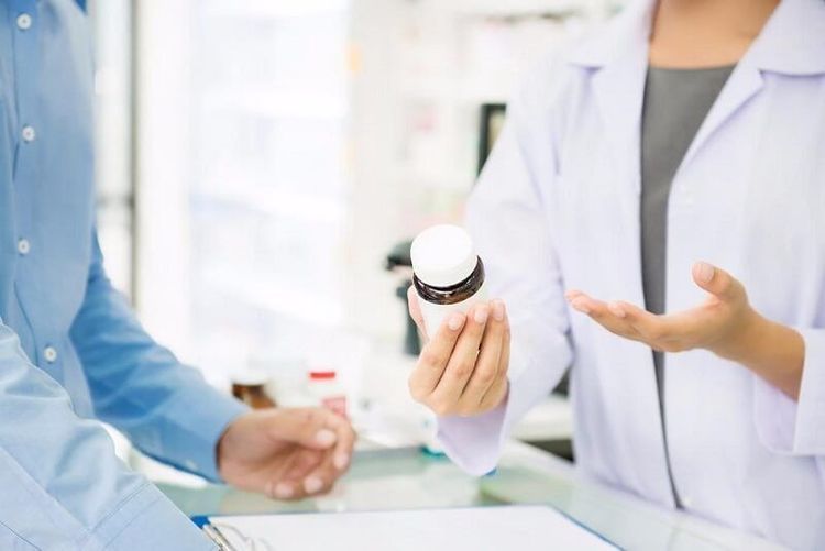 Người bệnh cần lưu ý từ bác sĩ về các chú ý khi sử dụng thuốc Dologen