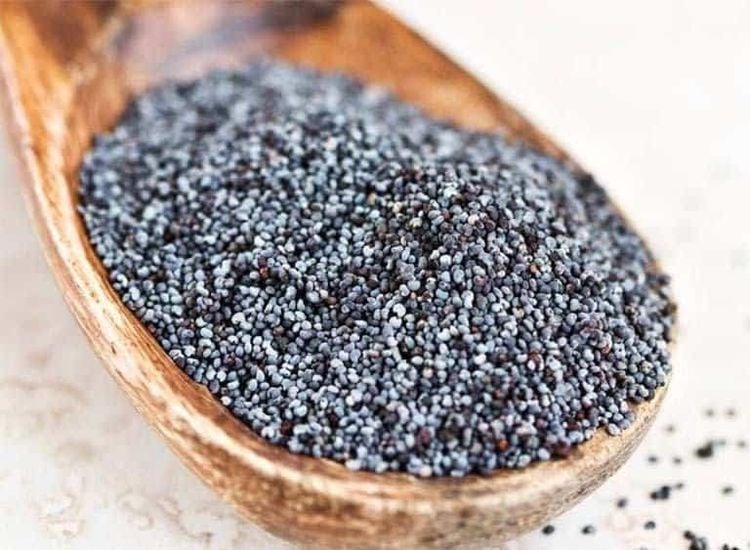 Ingredients in poppy seeds bring many health benefits