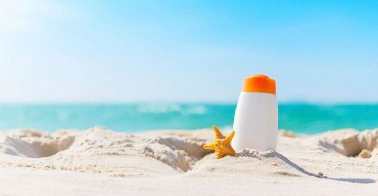Using sunscreen helps you avoid the harmful effects of UV radiation