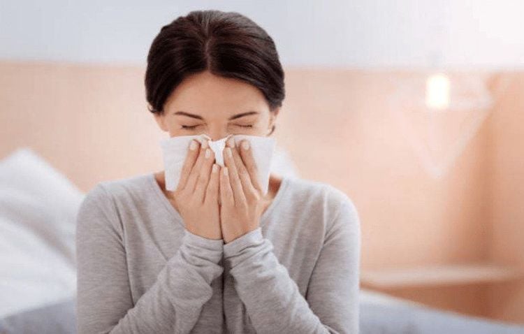 Consuming carrots can cause allergic reactions that include nasal congestion