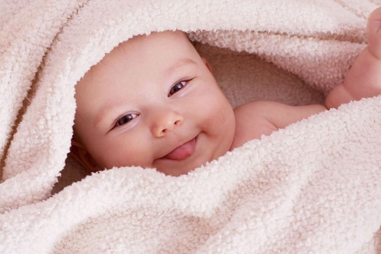 Có nhiều nhóm phương pháp được sử dụng để rèn thói quen cho trẻ sơ sinh